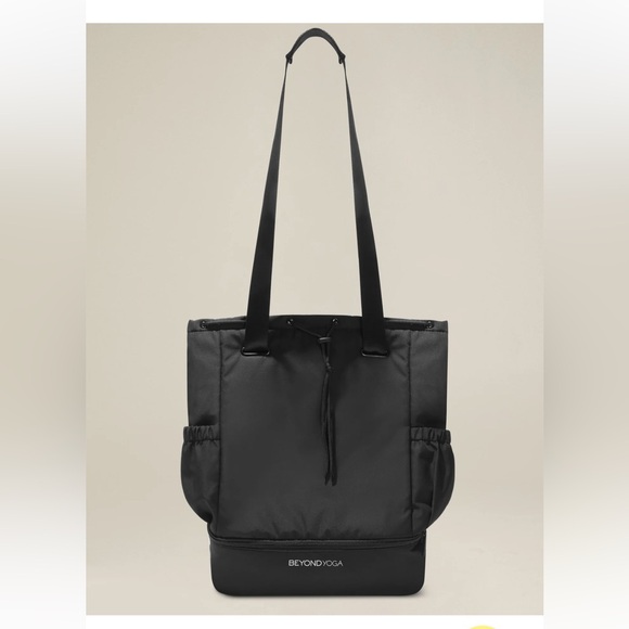 Beyond Yoga Convertible Gym Bag NWT main image 4